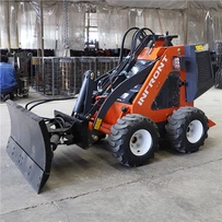 2,5 tonnás lánctalpas rakodó